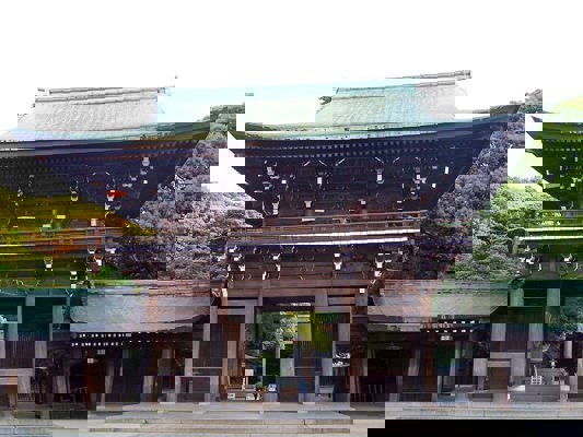 Entrance to Meiji Jingu Shrine