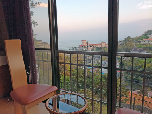 Ryôkan with sea view