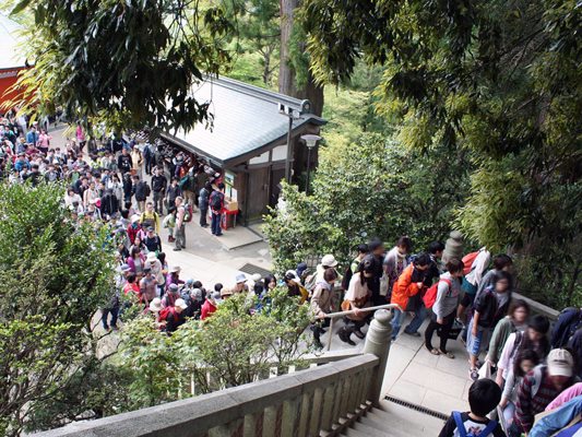 Queue at Mount Takao near Tokyo