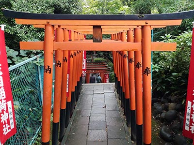 Torii Alley