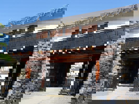 Matsumoto Tombour Gate