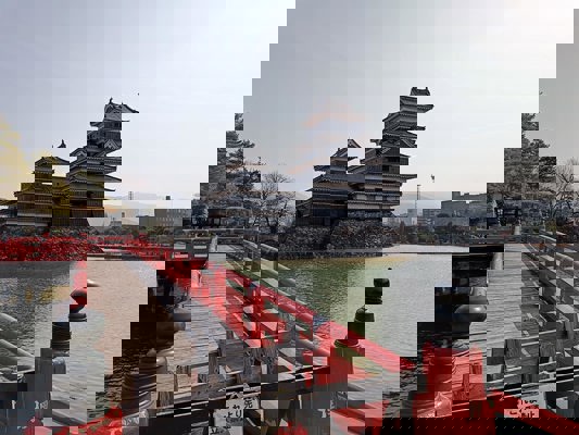 Uzumi Bridge of Matsumoto Castle