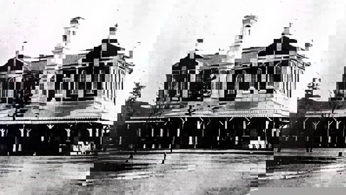 Kyoto Station in 1877