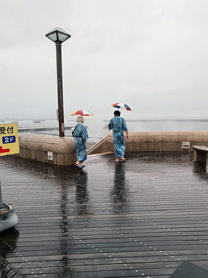 Customers heading to the beach