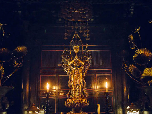 Goddess Kannon Statue